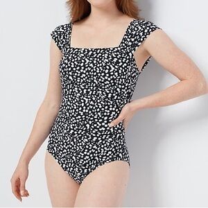 Jantzen Glamour Maillot Black White Print Cap-Sleeve One-Piece Swimsuit 24W New